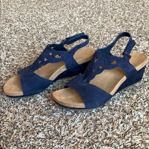 Bjorndal Susie Wedge Sandals (Navy)